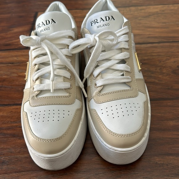 Prada Downtown Bold Leather Sneakers 38.5 - Picture 4 of 6